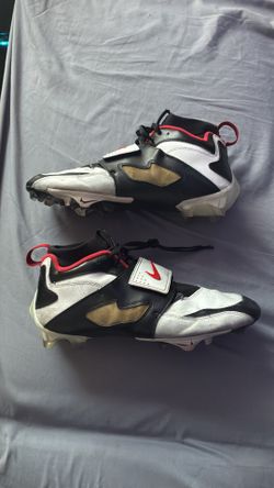 Nike Vapor Untouchable 2.0 Football Cleats