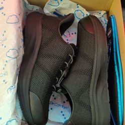 Dr Comfort Jay Shoes Size 10.5 NEW