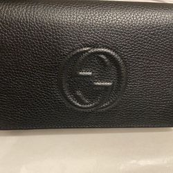 GUCCI Soho Shoulder bag(Authentic )  and  Brand New