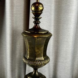 Authentic Vintage Mid-Century Hollywood Regency Heavy Brass Table Lamp Working