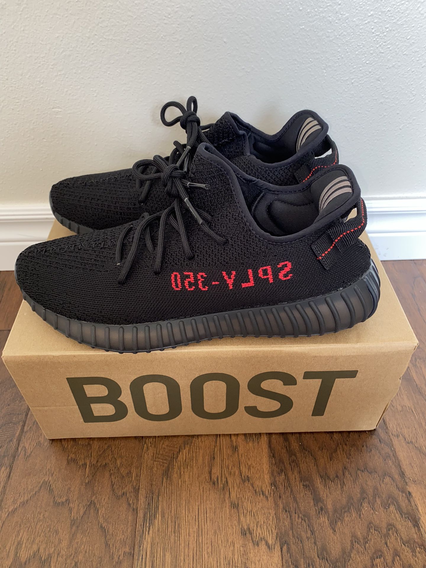 Yeezy Boost 350 V2 Bred 