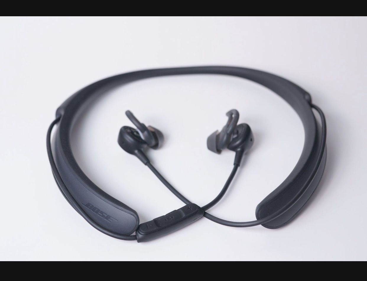 Bose QC30 Headphones 