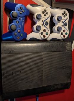 Sony PlayStation 3 Super Slim with 3 Controllers