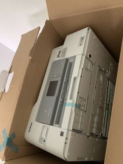 NEW printer with 1 Year Ink Supply!