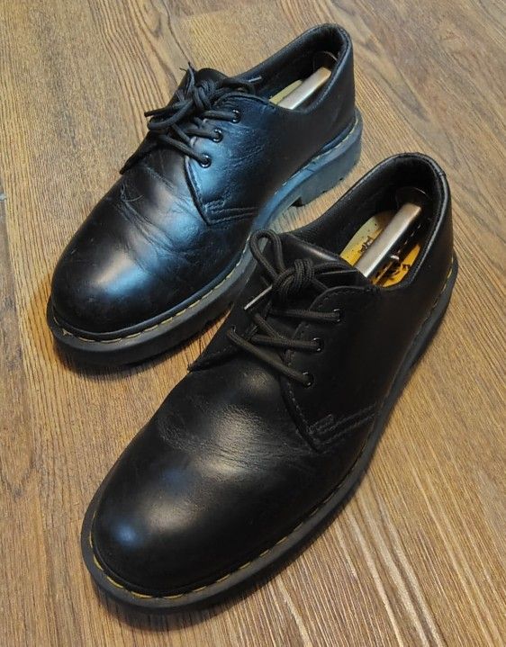 Dr. Martens AirWair 1461 Oxford Dress Shoe Made in England Doc Martens