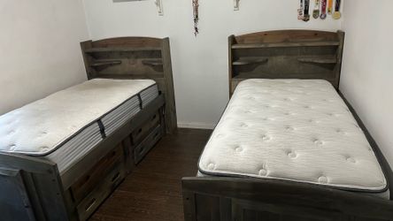 Twin beds