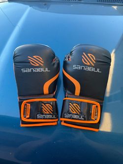 Sanabul Essential Gel Boxing Gloves Black & Orange