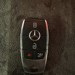 Mercedes Benz Key