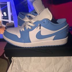 Jordan 1 Low Legend Blue Size 8