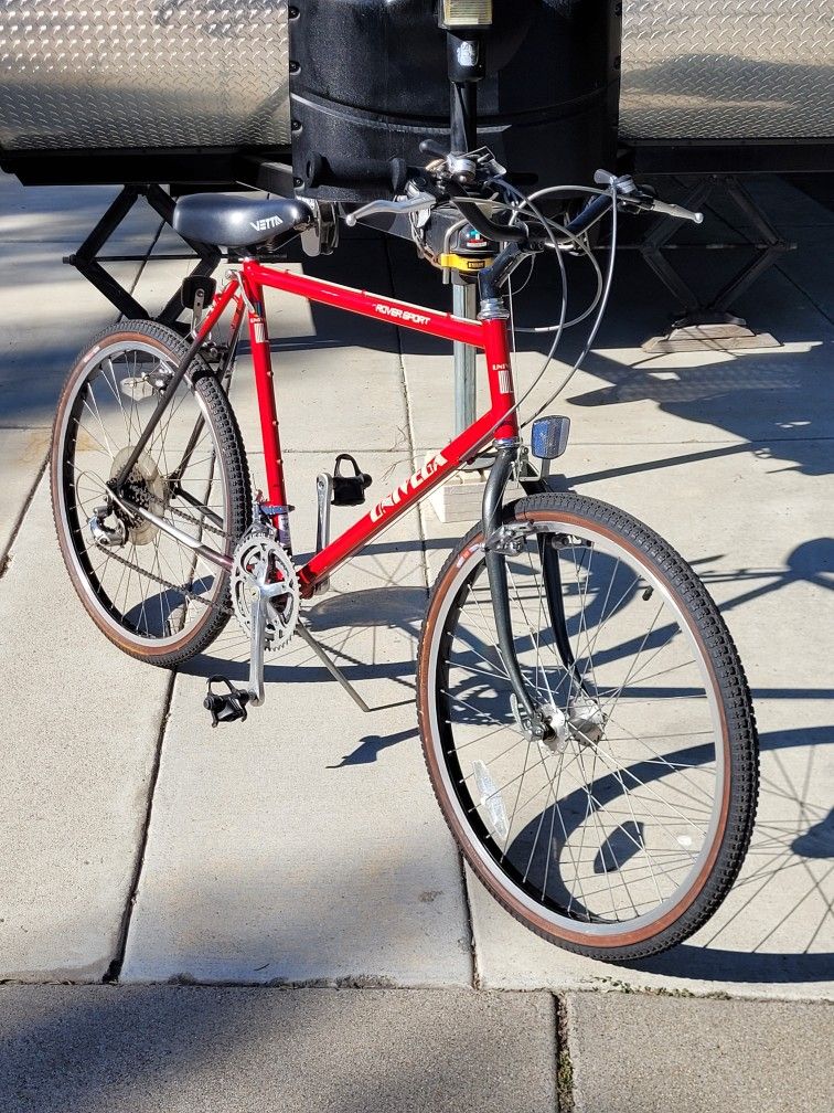 Vintage Univega Mountain Bike, Like New!!