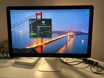 Apple 27” LED Cinema Display