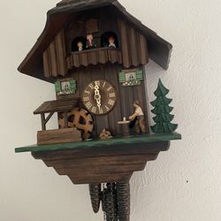 Swiss Made Vintage Cuckoo Clock **works**