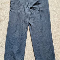 Croft & Barrow 38 x 32 Gray Men’s Pleated Dress Pants; 60% Polyester and 40% Wool