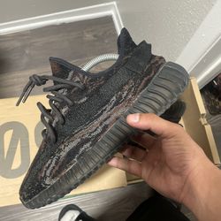 Yeezy 350 V2 MX Rock