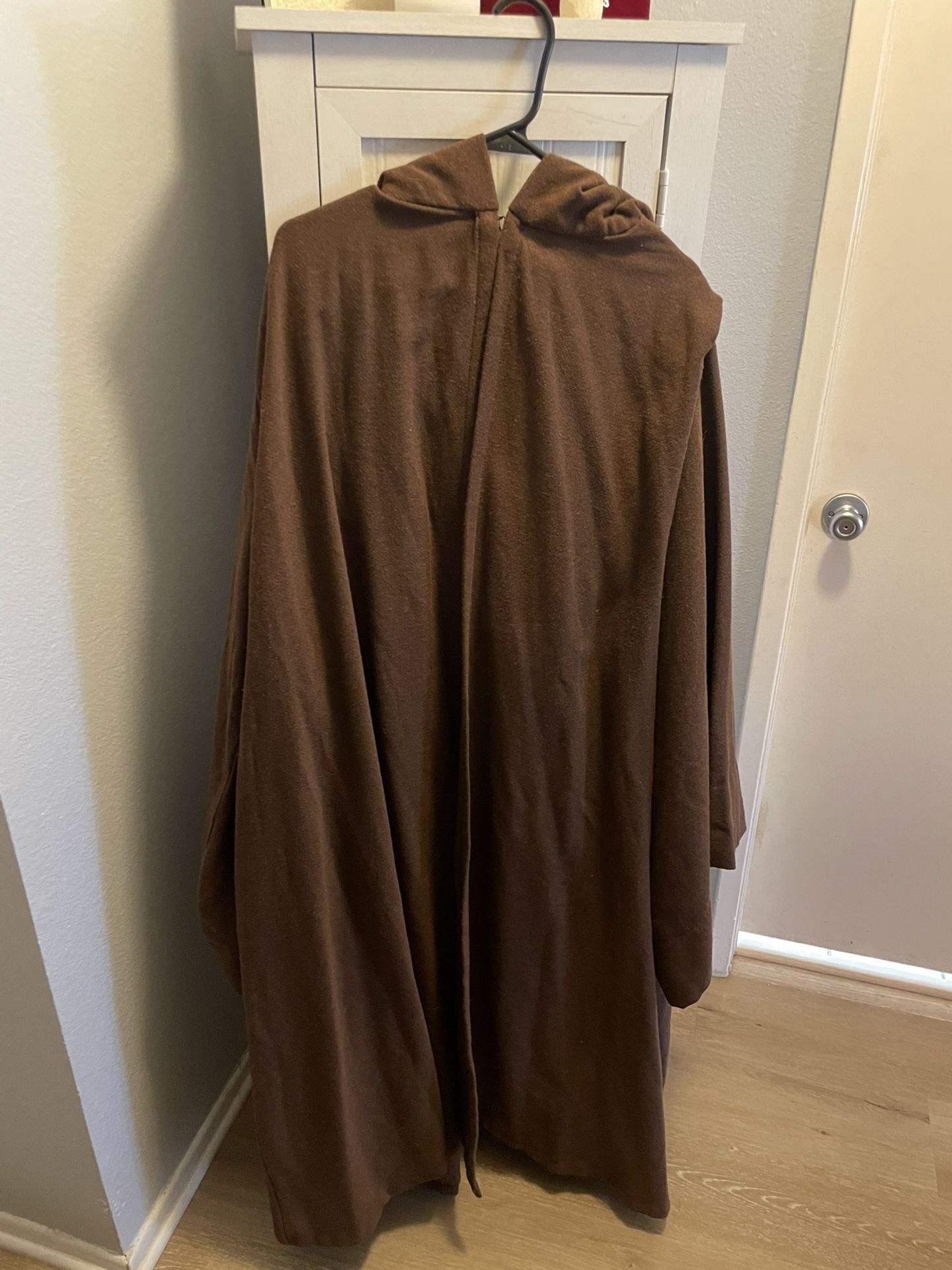 Disney Parks Star Wars Cloak Adult S/M Luke Jedi Galaxy’s Edge Cosplay Robe NEW