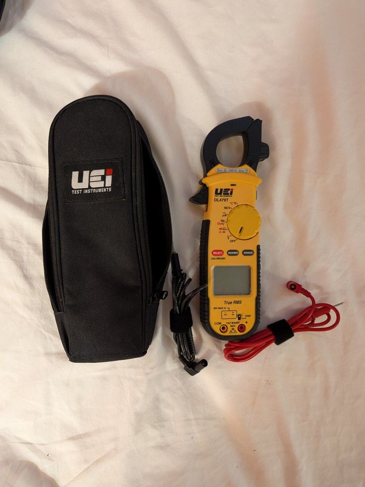UEI True RMS Clamp Meter