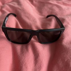 Heat Wave Vise XL Black Polarized Sunglasses