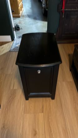 End table