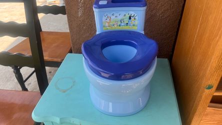 Bluey potty chair