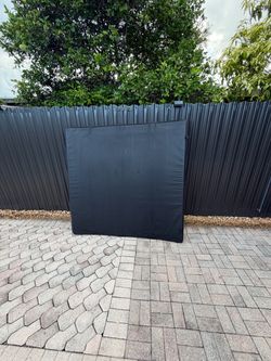 Truck bed cover