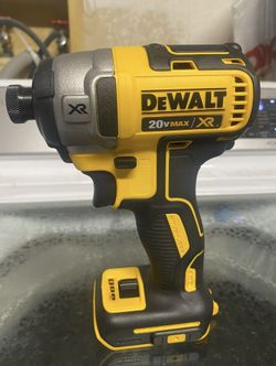 DeWalt 20v XR Impact Drill Driver