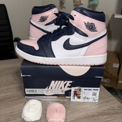 Size 11W / 9.5 Mens - Air Jordan 1 Retro High OG Atmosphere 'Bubble Gum'