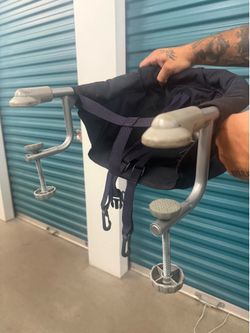 Baby/toddler counter seat