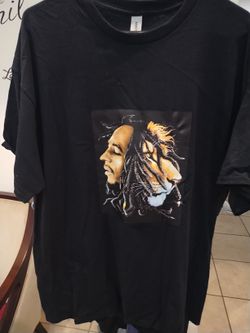 Brand New Black Tea Extra Large Picture Bob Marley On One Side And A Lion On The Other Side