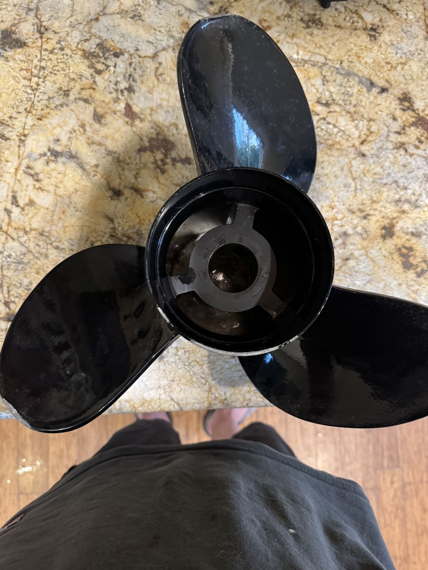 TURNING POINT HUSTLER PROPELLER 14.25 X 19P