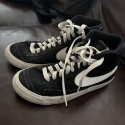 Boys Nike