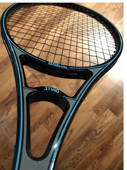 Raquette de tennis vintage années 80 Wilson Sting graphite