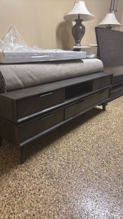 Media Console / TV Stand & Glass Top Table