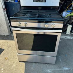 LIKE NEW !! WHIRLPOOL 30" STAINLESS STEEL 4 BURNER GAS STOVE WITH CONVECTION OVEN 