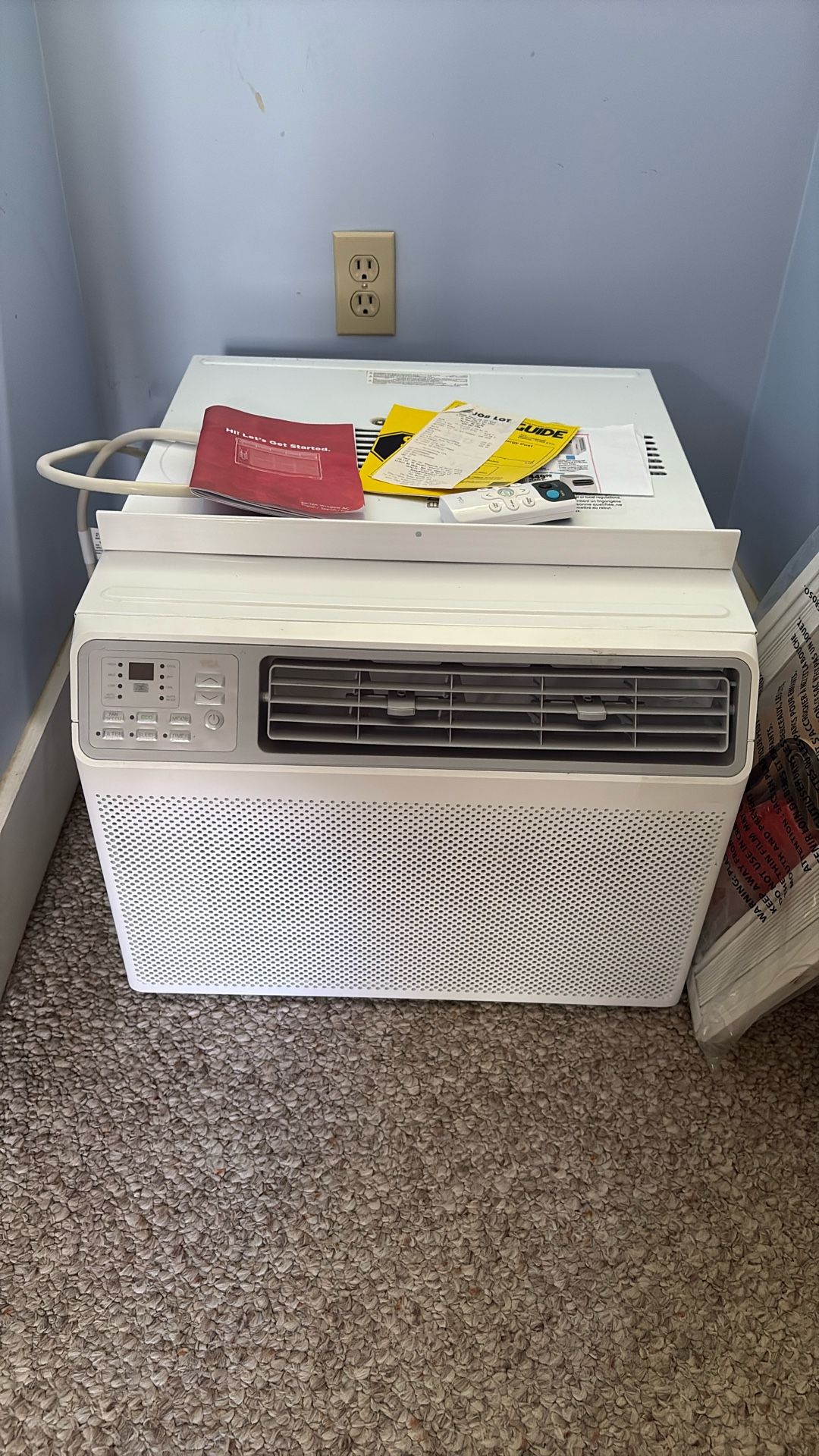 TCL 10,000 btu Air Conditioner w/remote