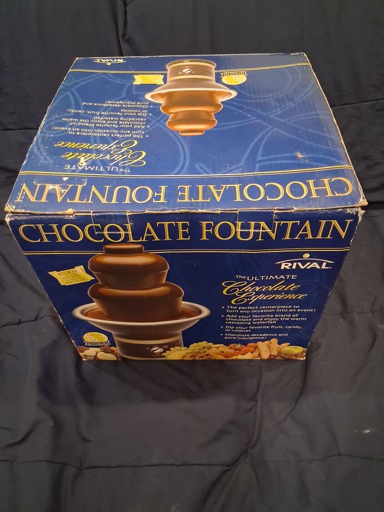 Rival CFF5 Chocolate Fondue Fountain