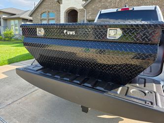 Toolbox for truck