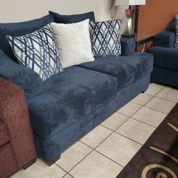 2pc Sofa And Love..... Couch