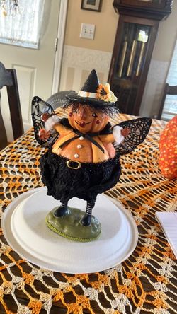 Vintage style folk art Halloween pumpkin witch