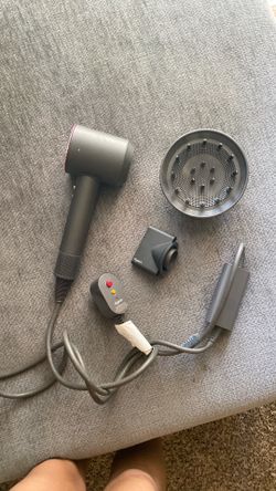 DYSON HAIR DRYER w/diffuser and smoother