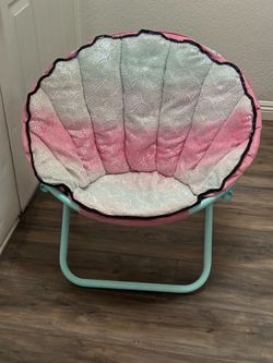 Foldable accent chair size 30”