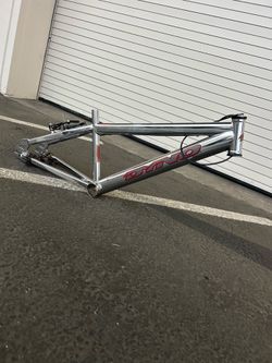 GT Dyno 24” Bmx Frame     Diamondback Mongoose