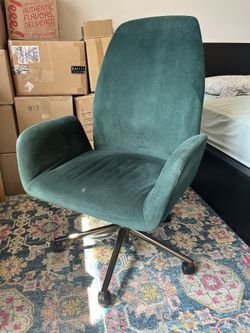 Leighton Velvet Upholstered Office Chair