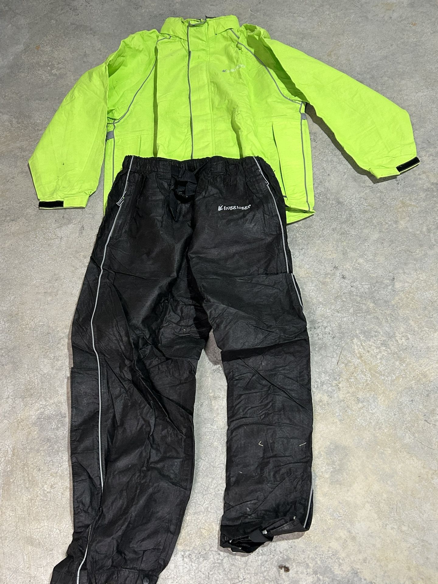Rain Suit - Men’s Large