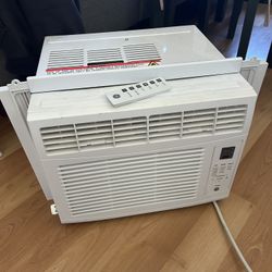 Window AC unit