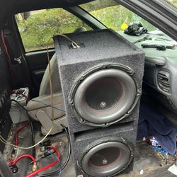 2 12 In Triple Stack Magnet Subwoofers With Everything 