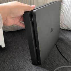PS4 