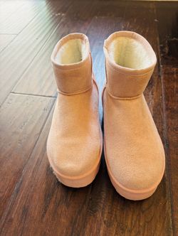 Winter Boots Girls size 4