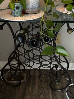 Side table/wine table