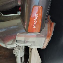 Rocket Bagless Vacuum