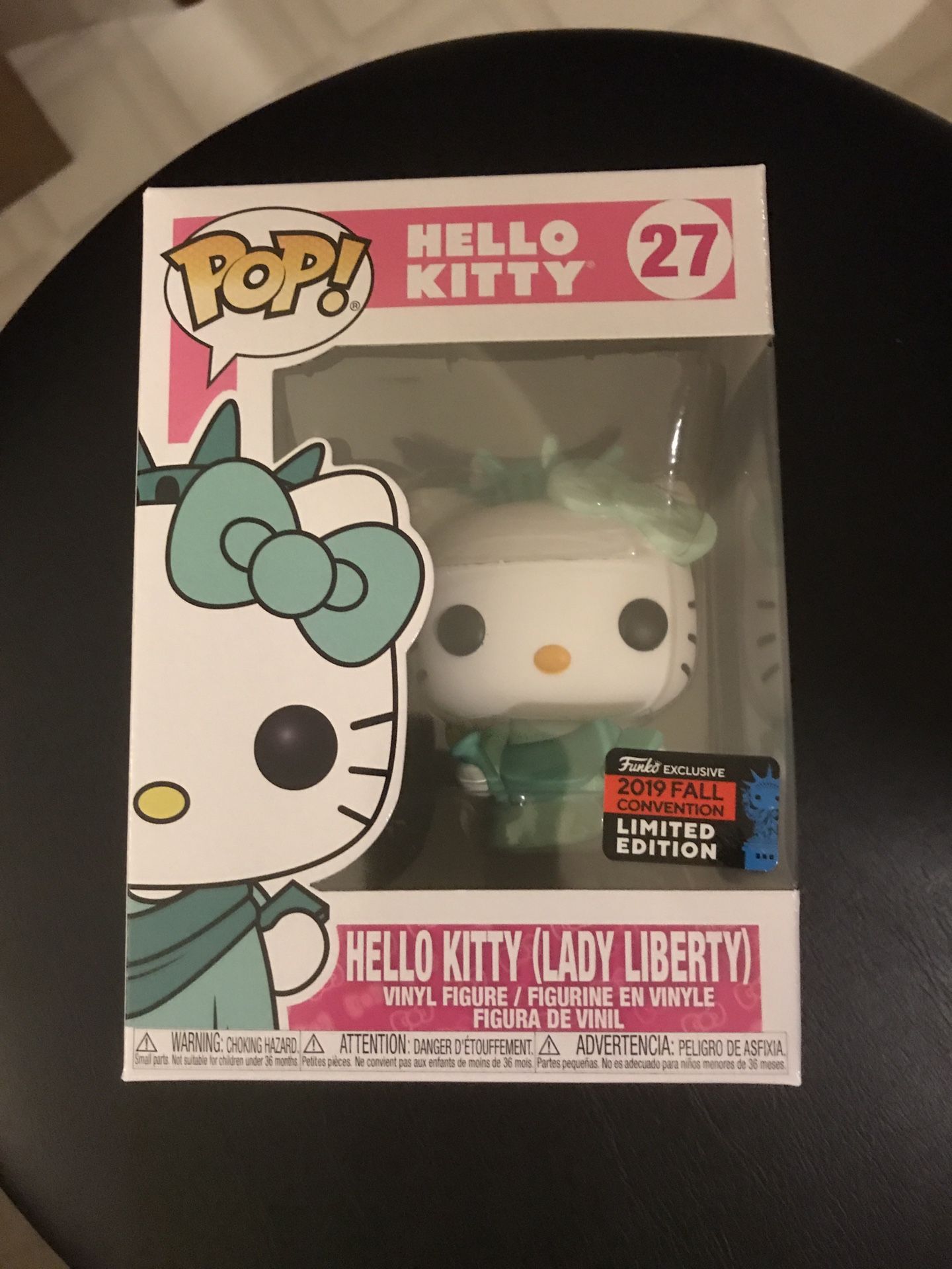 Funko pop exclusive Sanrio hello kitty lady liberty